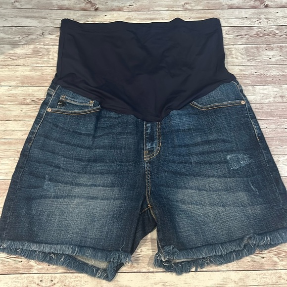 Pinkblush Dark Wash Distressed Raw Hem Full Panel Maternity Plus Size Shorts - Picture 4 of 10